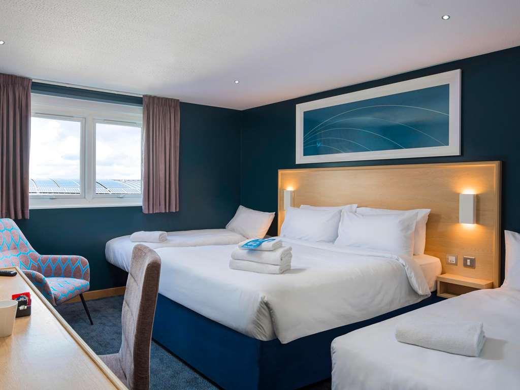 Travelodge Cardiff M4 Zimmer foto