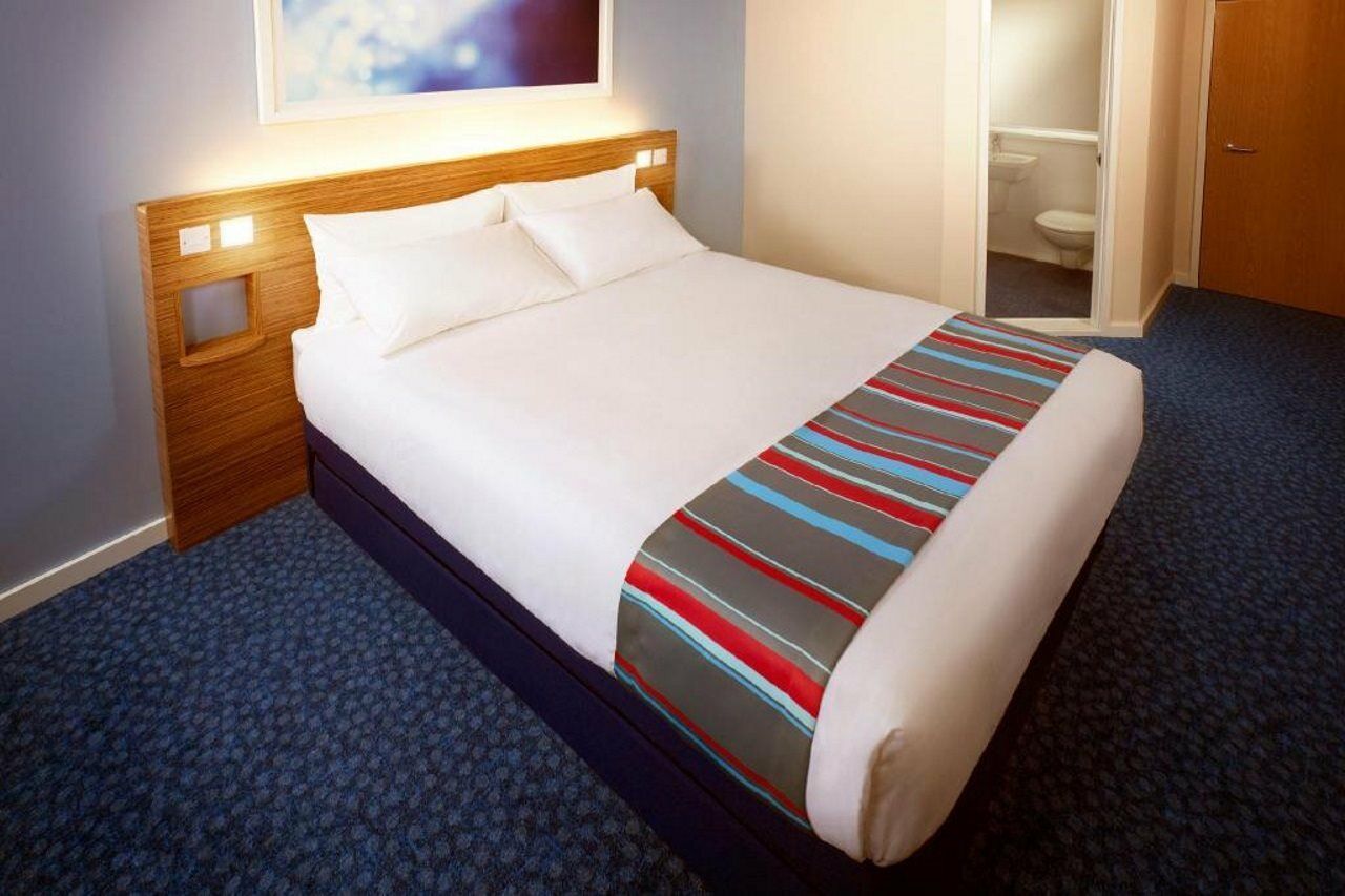 Travelodge Cardiff M4 Exterior foto
