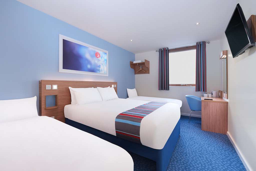 Travelodge Cardiff M4 Zimmer foto